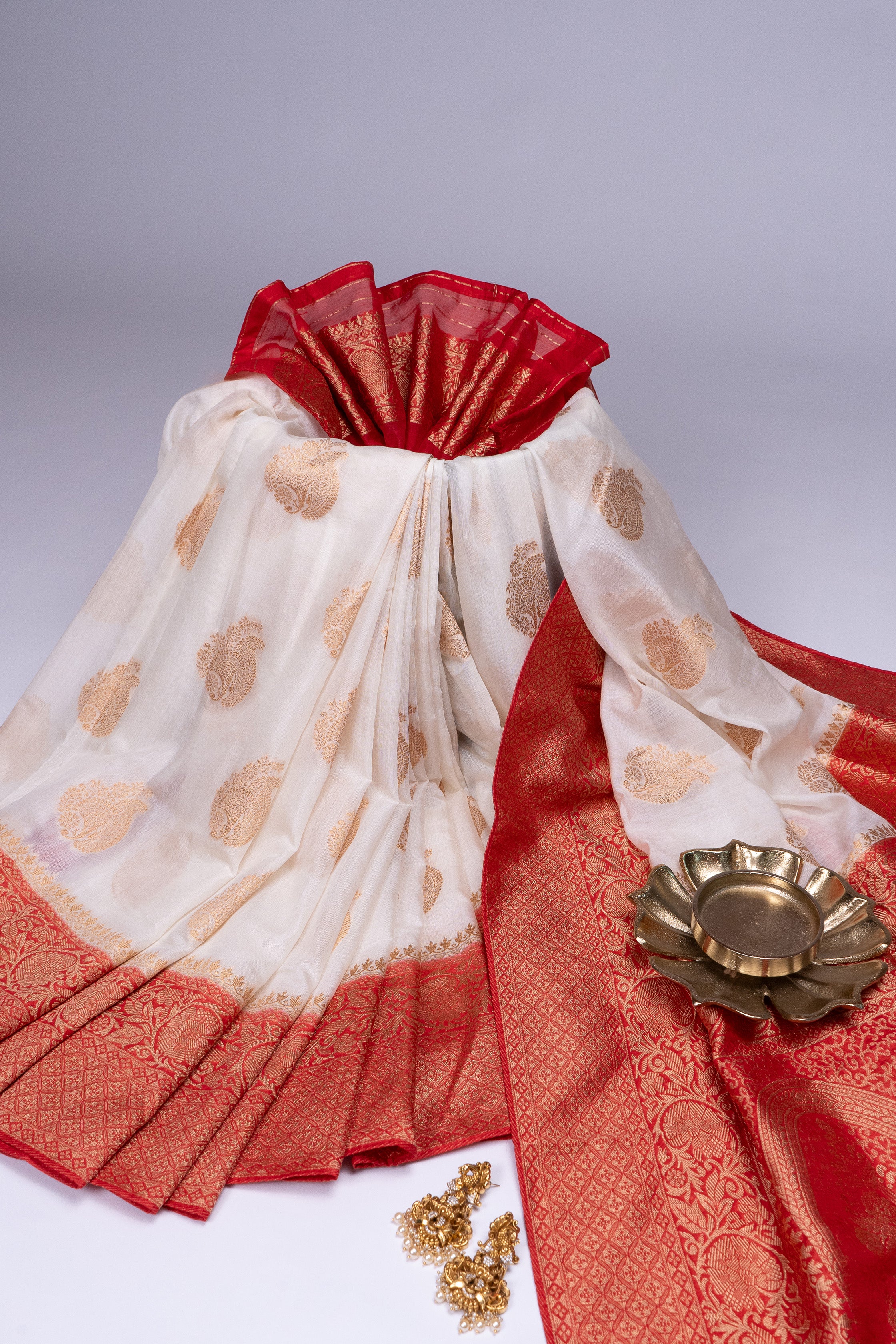 Kamalini - The Radiant Power Saree