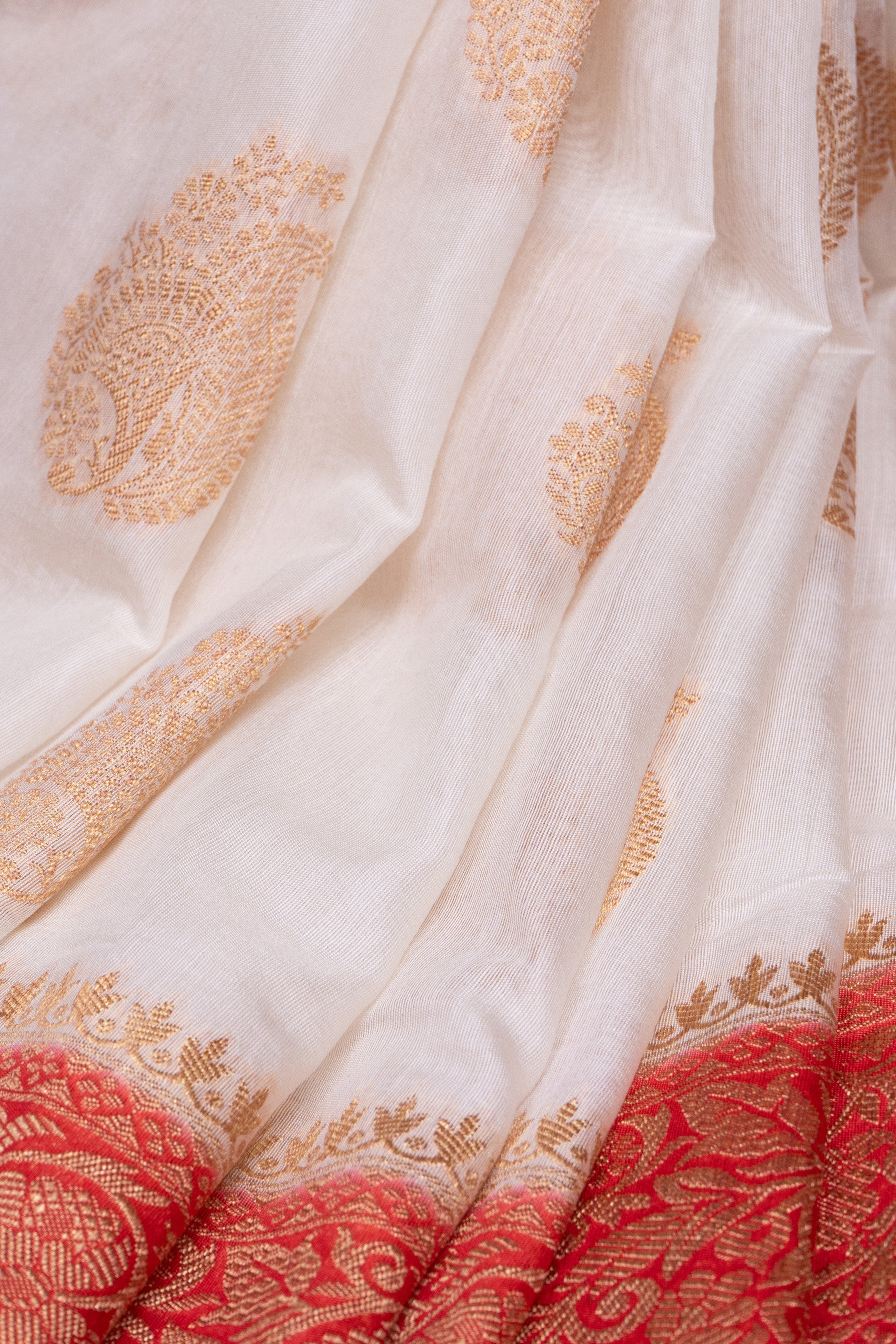 Kamalini - The Radiant Power Saree
