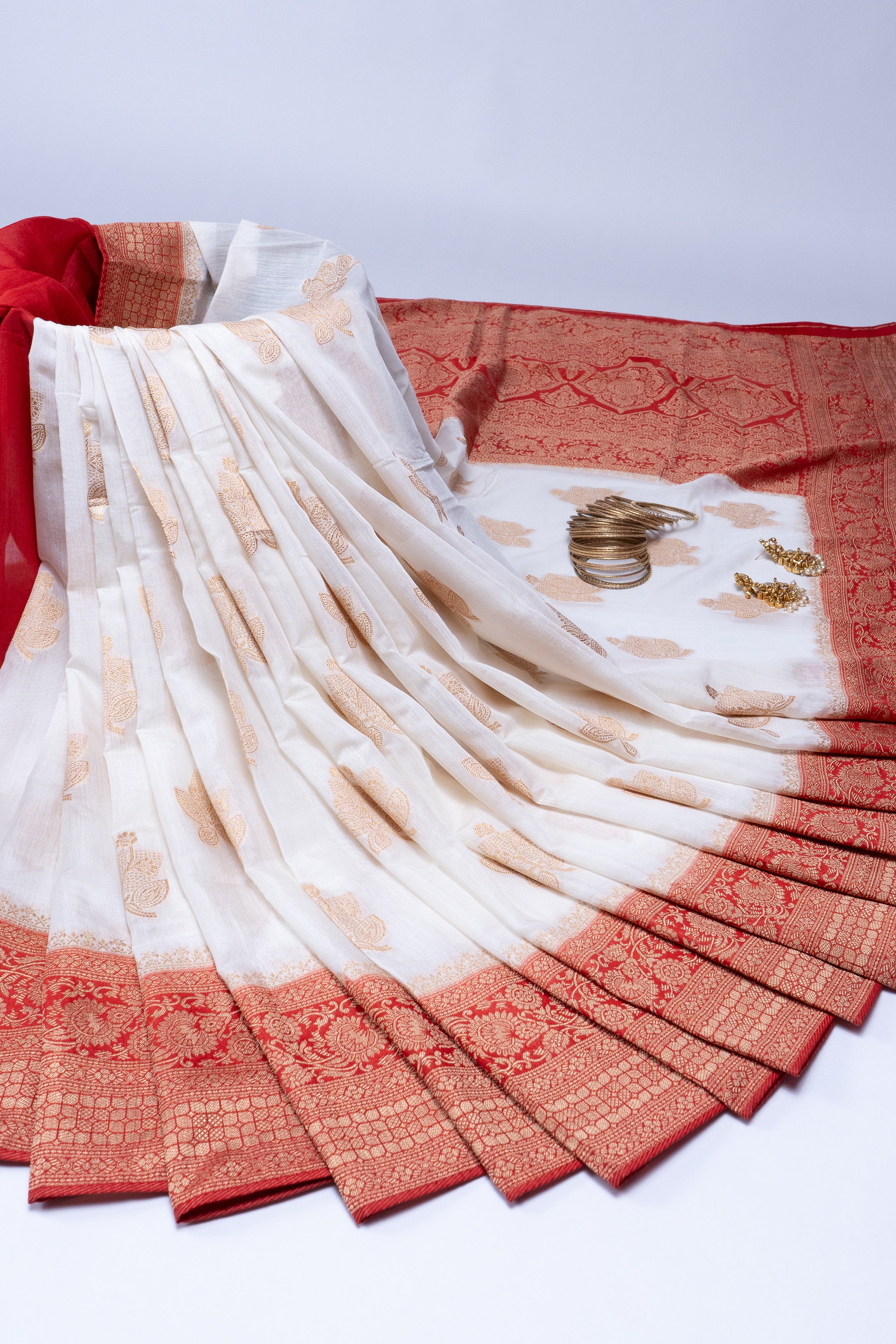 Prerona - The Festival Radiance Saree