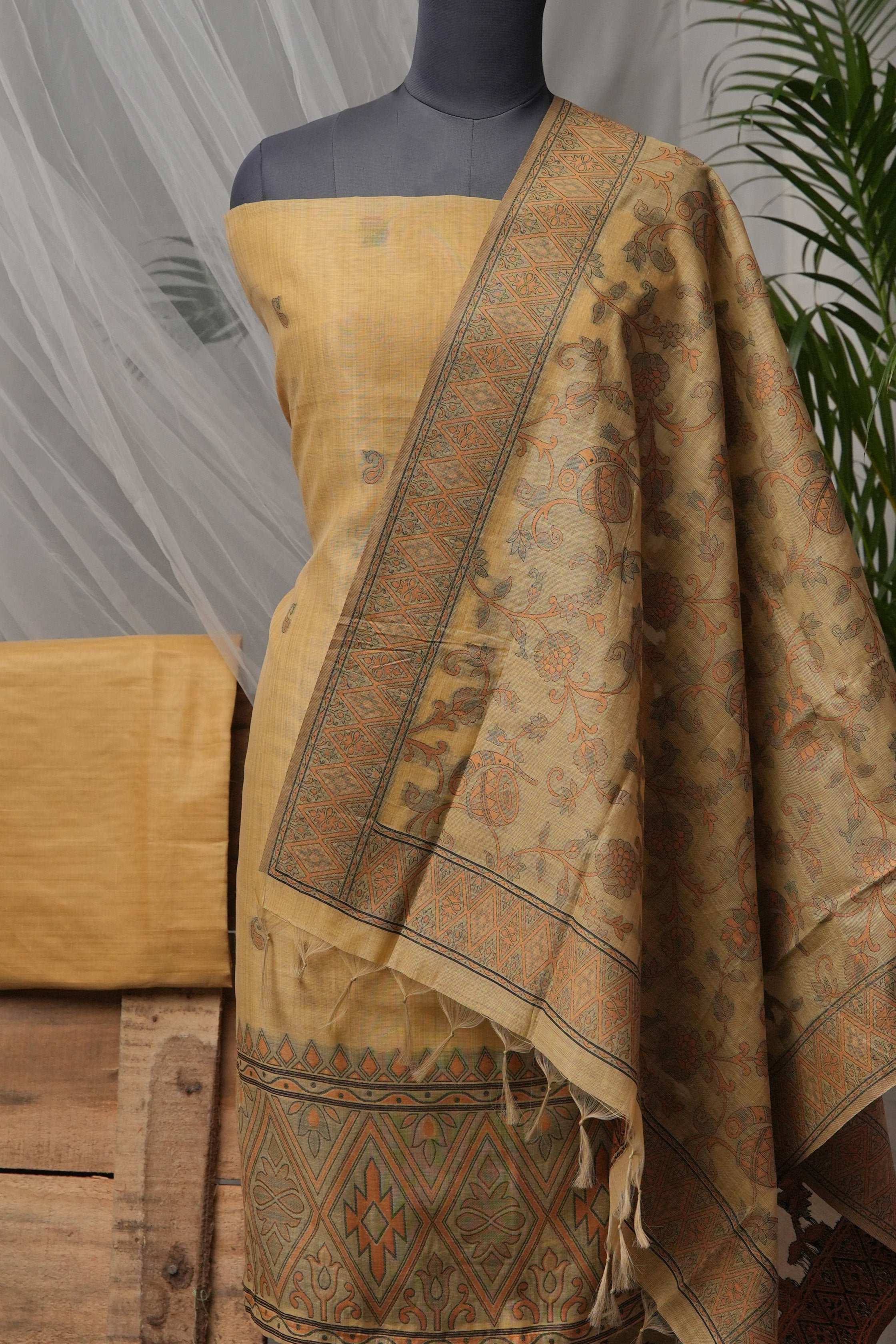 Almond Texture - Mul Chanderi Suit Piece
