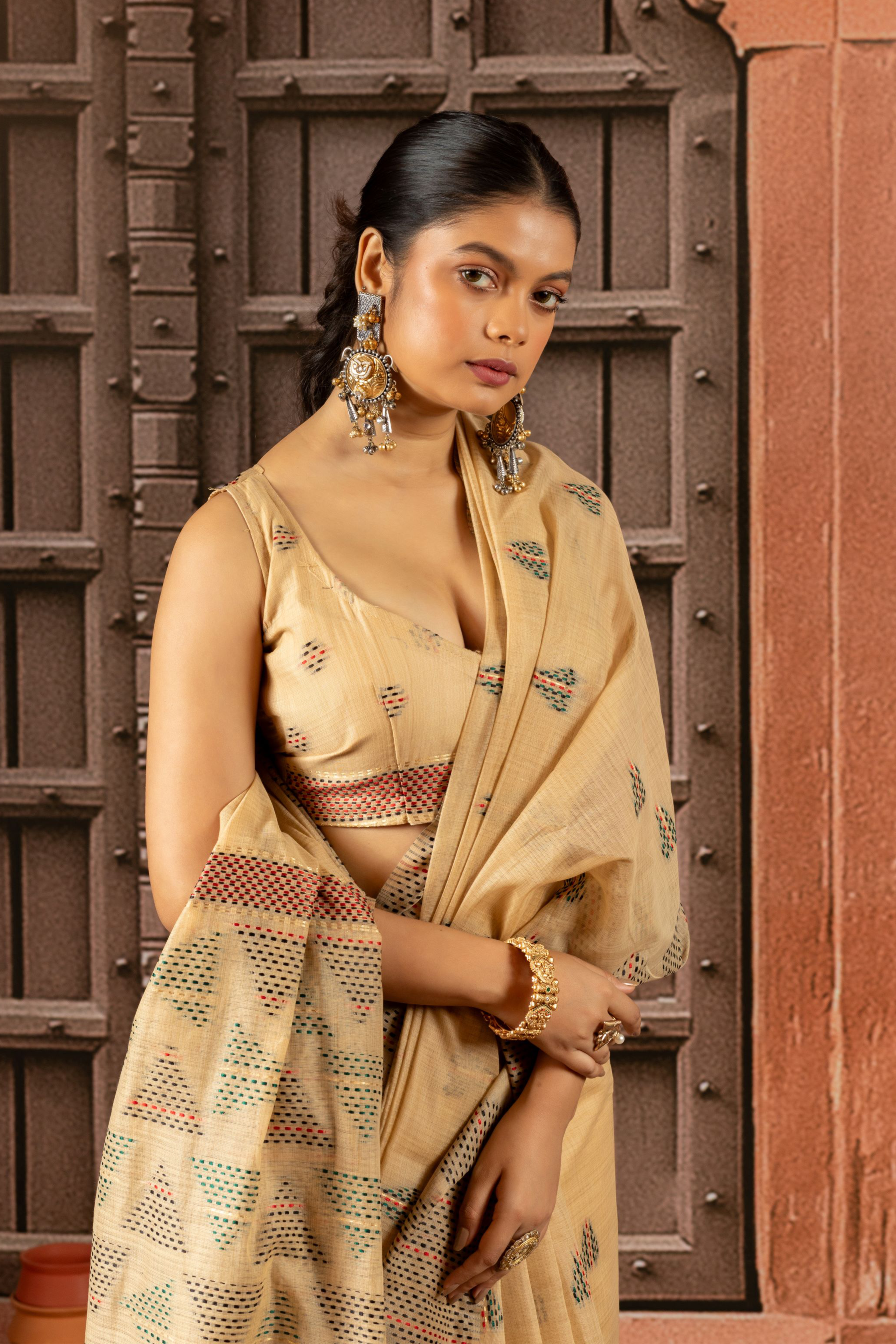 Kritika The Rustic Thread Saree