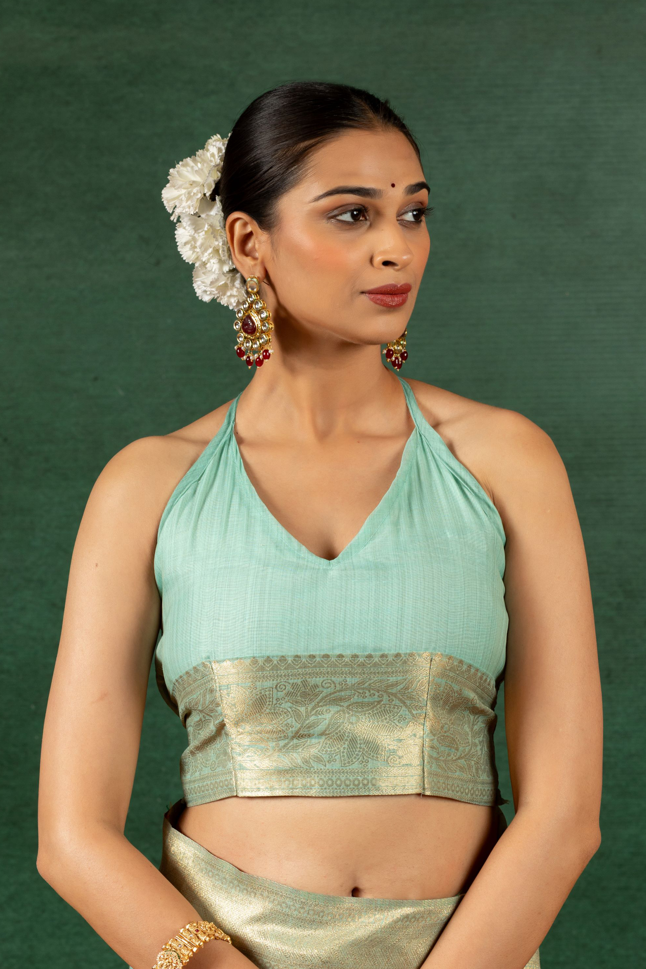 Iraaya - Green Patola Glow Saree