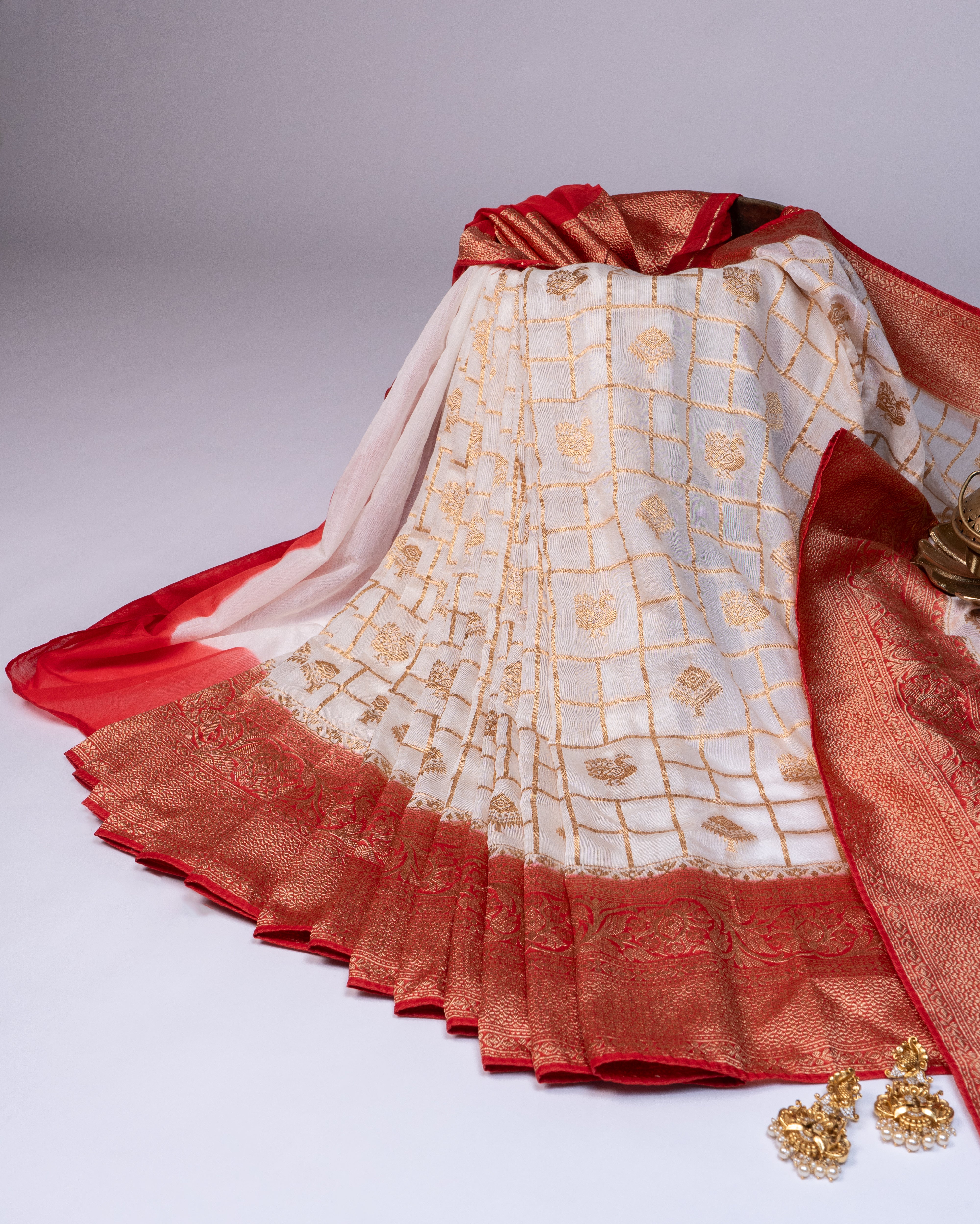 Sarvani The Eternal Grid Saree
