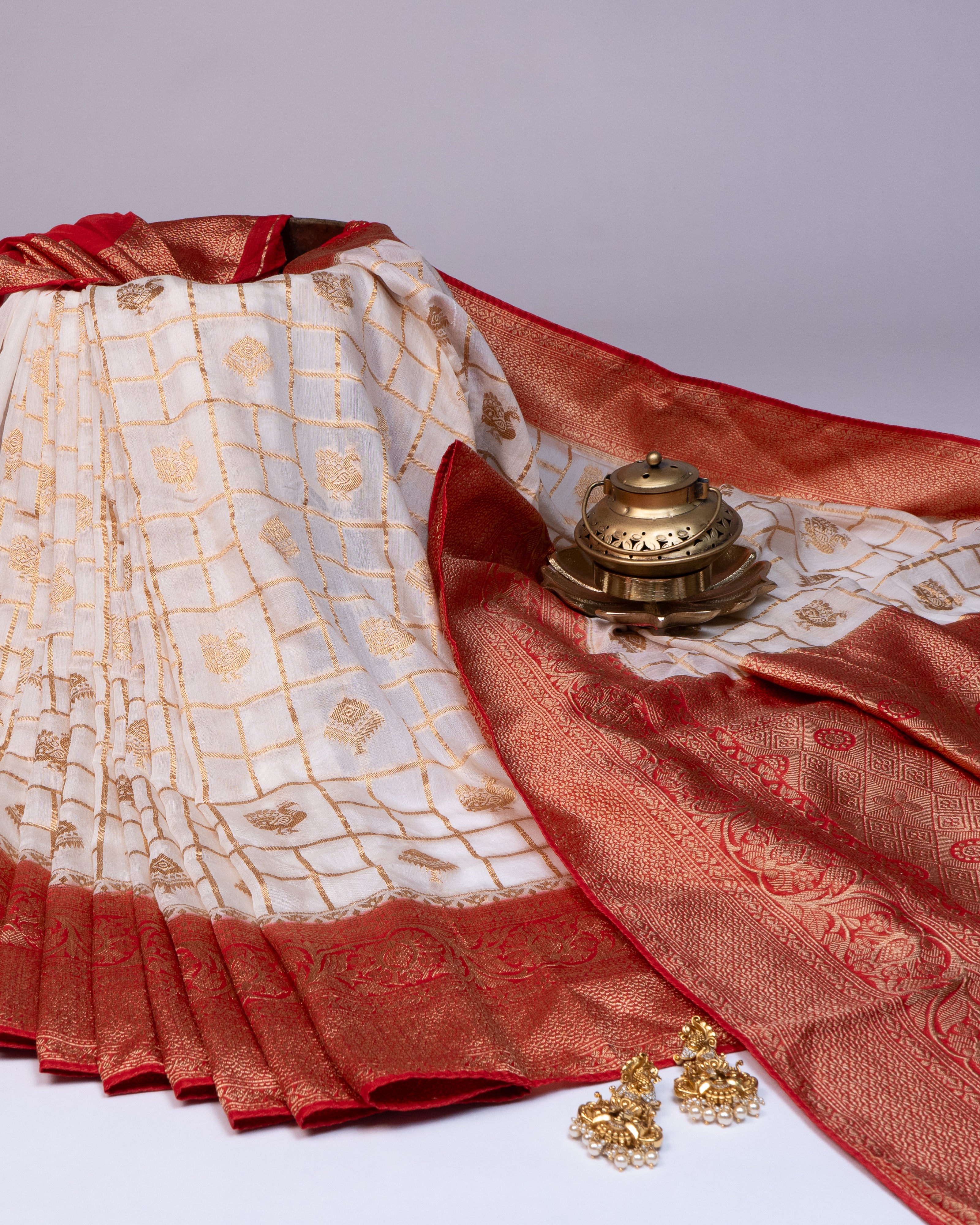Sarvani The Eternal Grid Saree