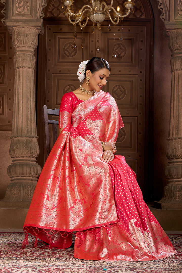 Rani pink Soft Silk Saree Weavekaari