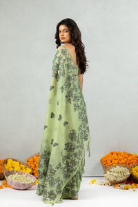 Varnika  - The Hand-Drawn Drape Saree
