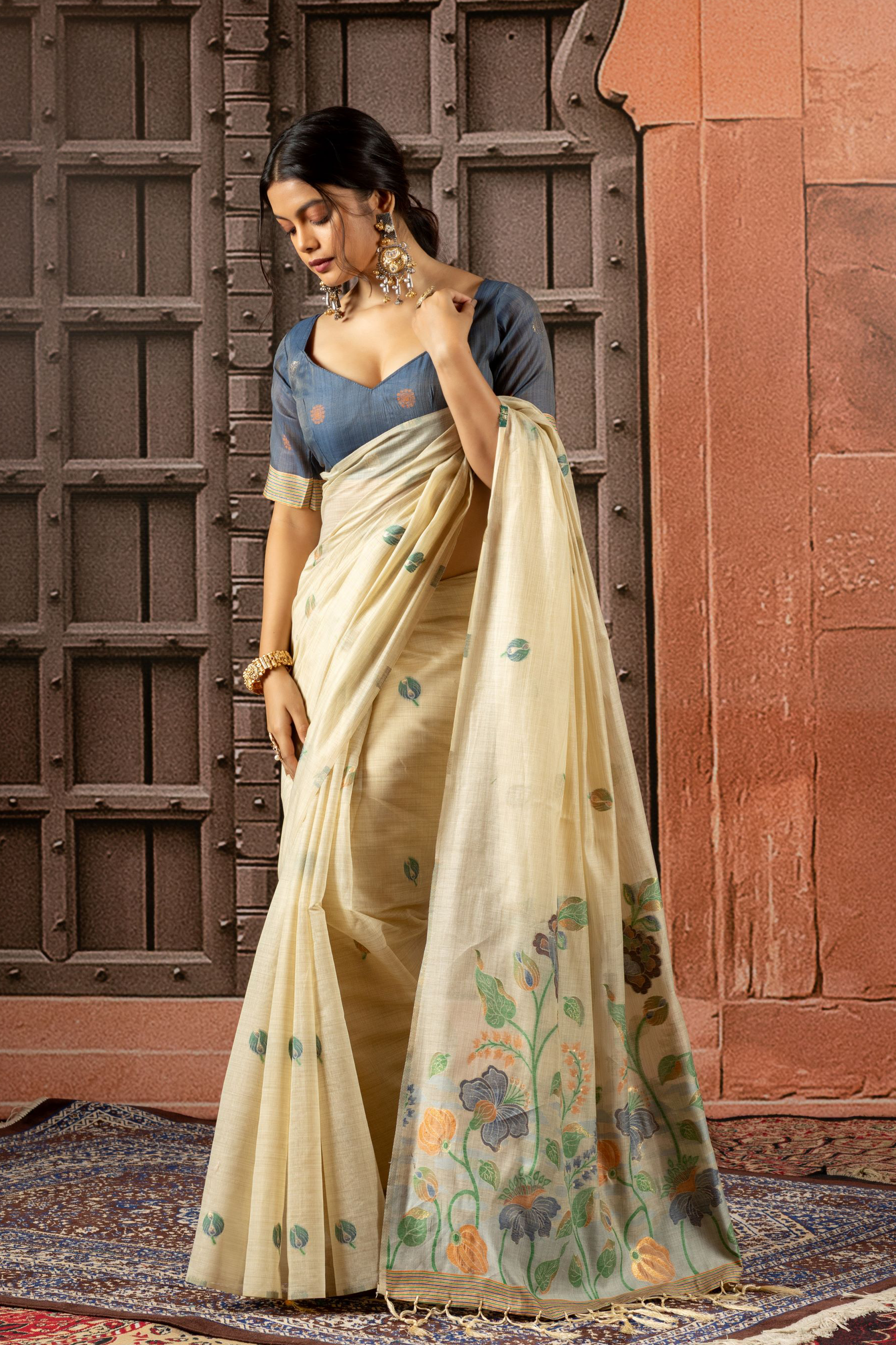 Pravaah - The Story in Bloom Saree