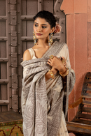 Charulata - The Earth & Thread Saree