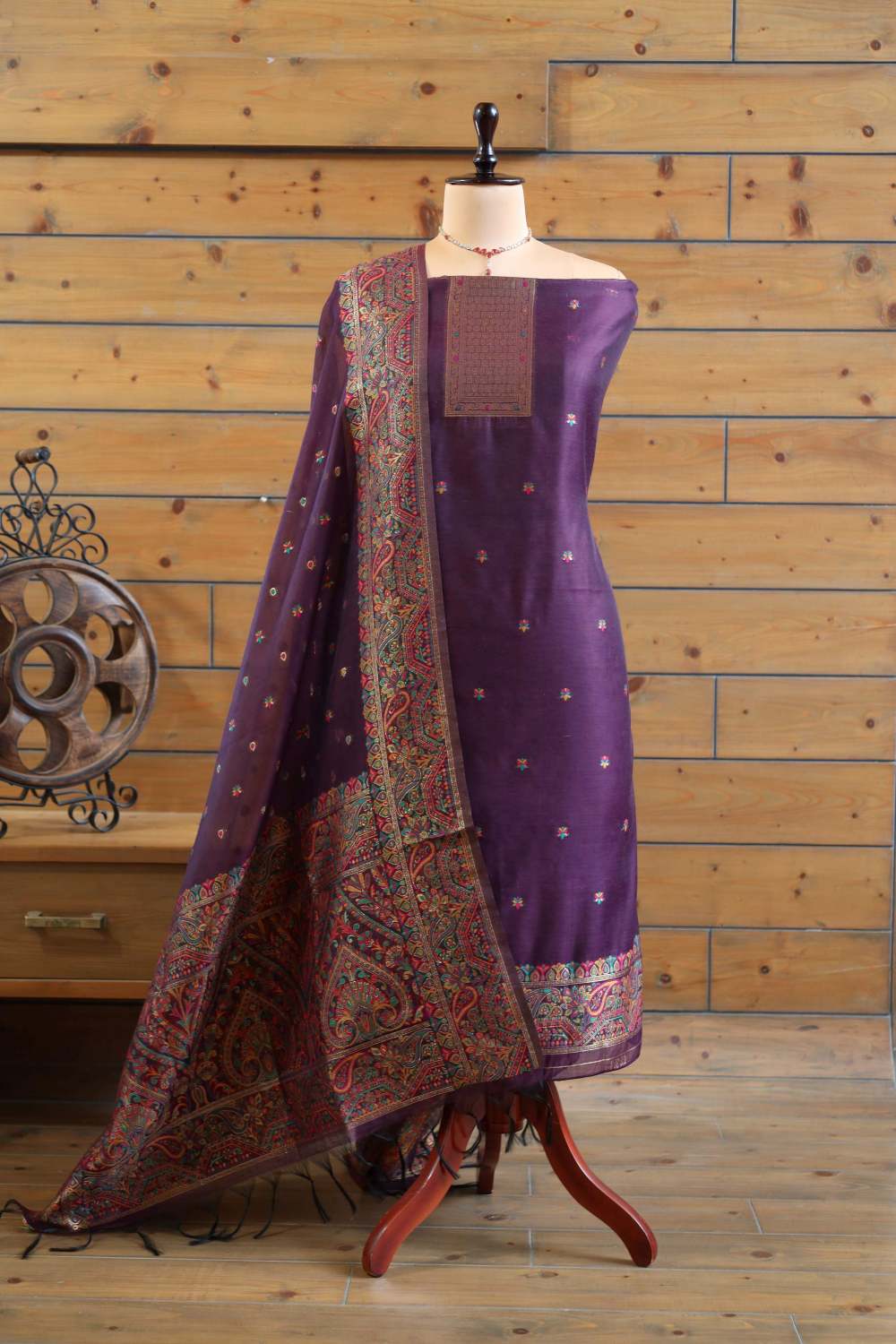 Aafreen – The Kashmiri Grace | Kashmiri Mul Chanderi Suit Piece – Purple