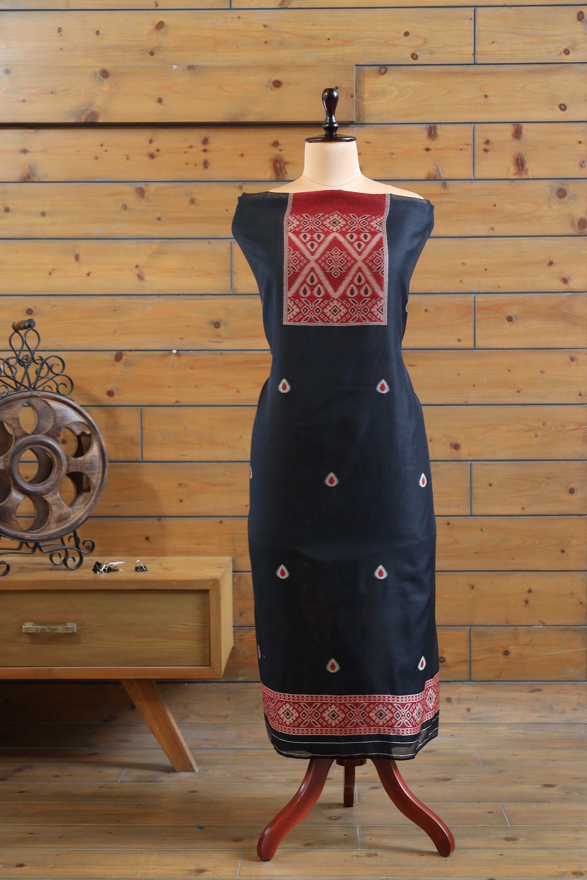 Aabha – The Artful Bloom | Ajrakh Mul Chanderi Suit Piece – Black