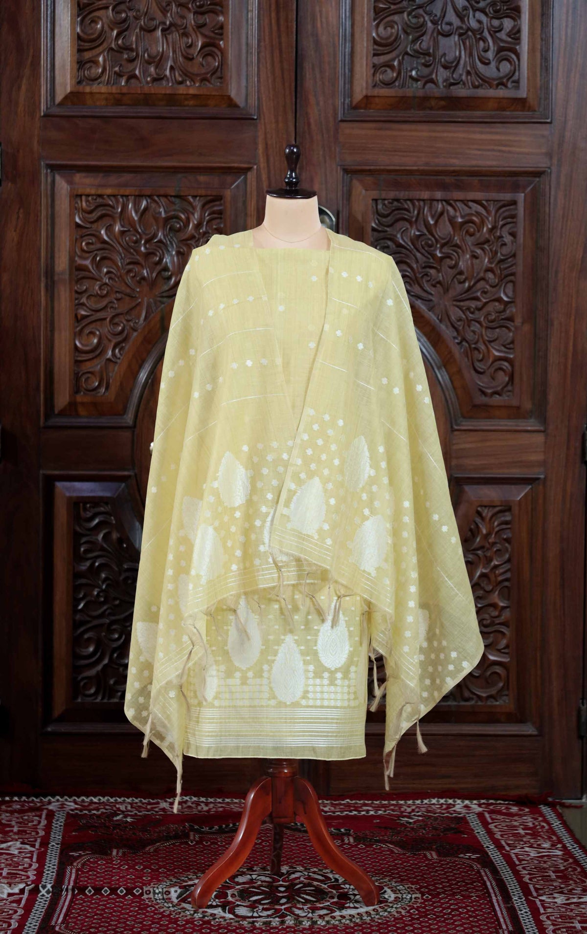 Virsa – The Timeless Weave | Jamdani Muga Cotton Suit Piece – Lemon Yellow