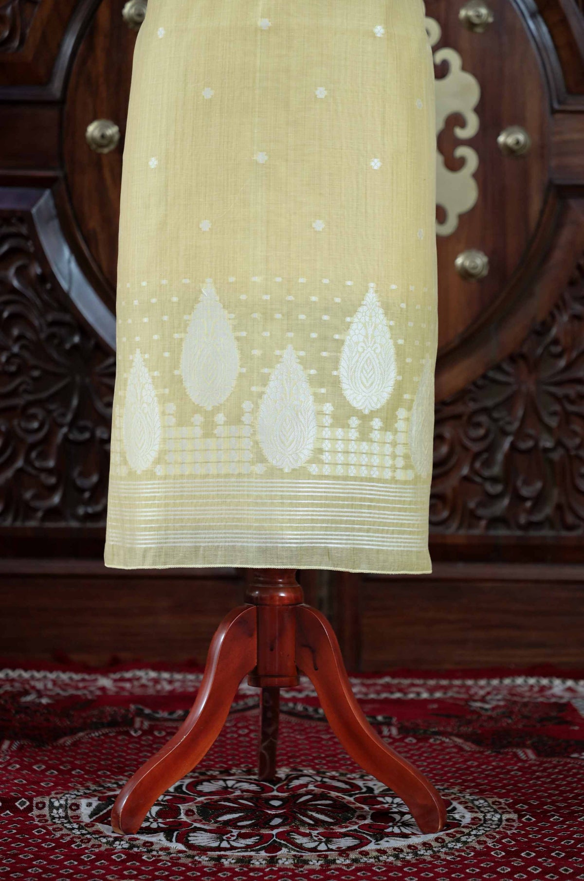 Virsa – The Timeless Weave | Jamdani Muga Cotton Suit Piece – Lemon Yellow