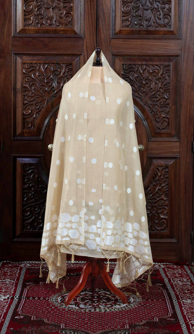 Adaa – The Elegant Motif | Jamdani Muga Cotton Suit Piece – Tussar Beige
