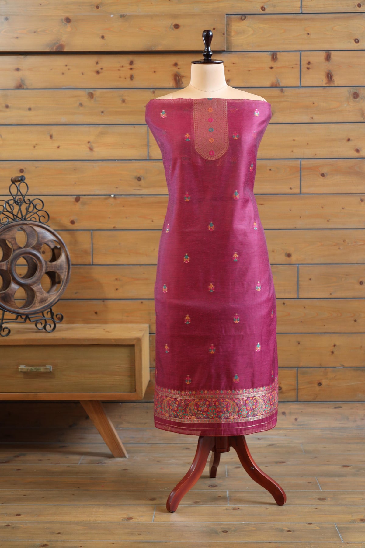 Rang – The Kashmiri Palette | Kashmiri Mul Chanderi Suit Piece – Pink