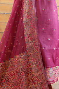 Aafreen – The Kashmiri Grace | Kashmiri Mul Chanderi Suit Piece – Magenta Pink