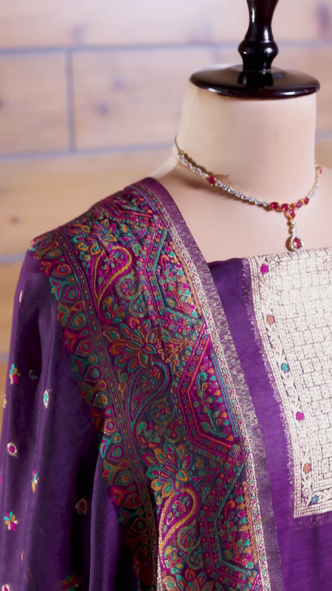 Aafreen – The Kashmiri Grace | Kashmiri Mul Chanderi Suit Piece – Purple